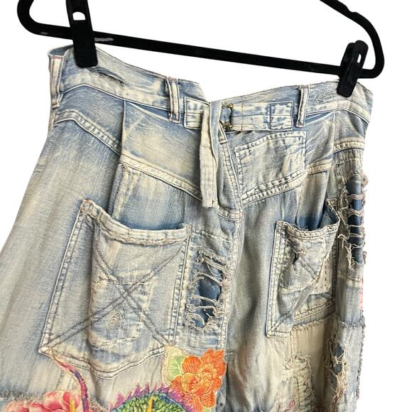 NWT Magnolia Pearl Sea Dragon Applique Miners Denims Faded Indigo Patches OS - Picture 9 of 16